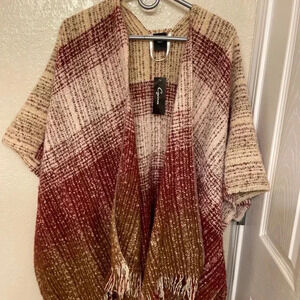 NWT Hombre fringe Ruana/poncho/cardigan Boho Festival Coachella OS